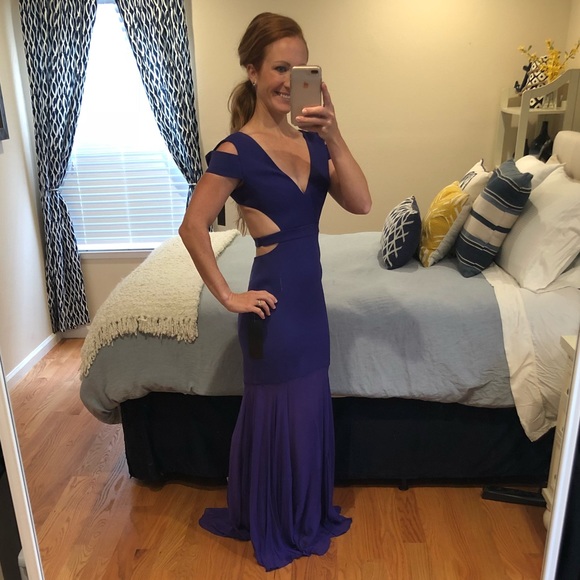 BCBGMaxAzria Dresses & Skirts - BCBGMaxAzria Ava Persian Blue Gown (Size 2) NWT